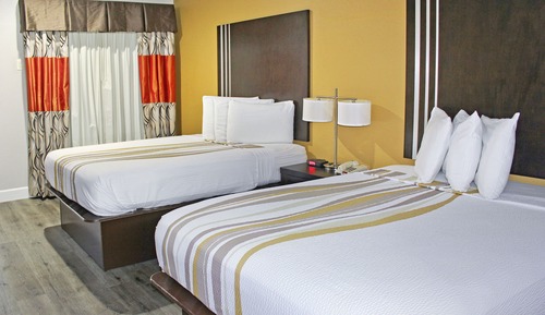 Standard Room, 2 Queen Beds, Smoking