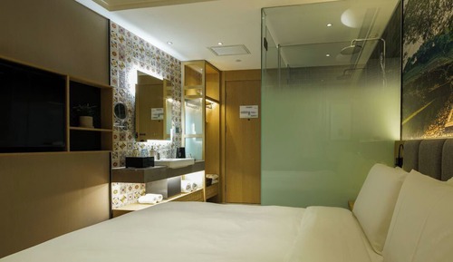 Superior Single Room