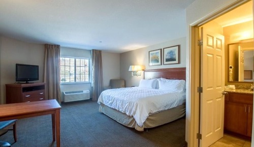 Studio Suite, 1 Queen Bed, Hearing Accessible, Non Smoking