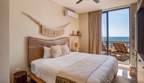 Exclusive Apartment, Balcony, Ocean View
