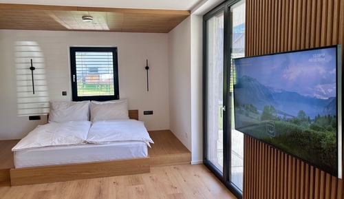 Deluxe Studio, Sauna, Mountain View