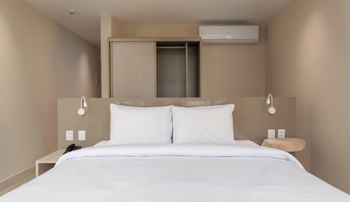 Business Room, 1 Queen Bed