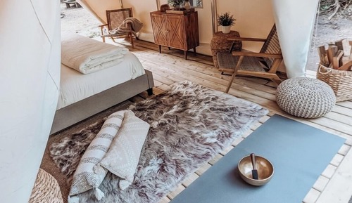 Exclusive Cabin