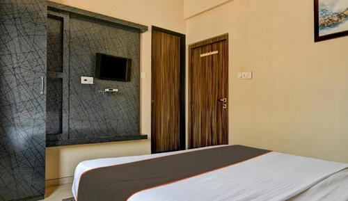 Superior Double Room, Patio, City View