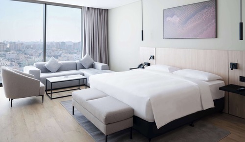 Premium Room, City View