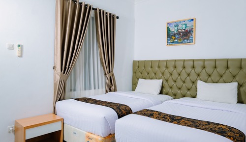 Standard Twin Room