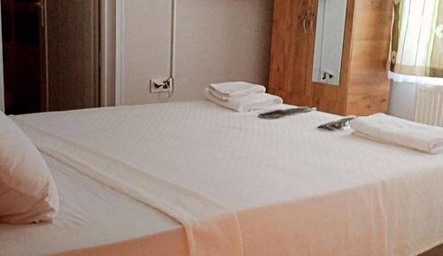 Standard Room, 1 Double Bed, City View
