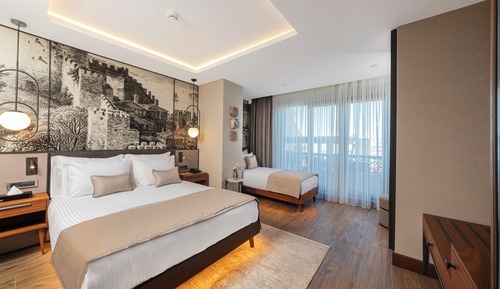 Superior Room, Multiple Beds