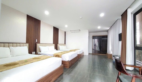 Deluxe Shared Dormitory, Multiple Beds