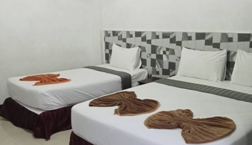 Standard Triple Room, City View