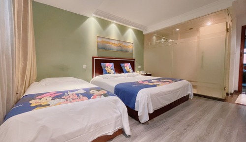 Comfort Triple Room