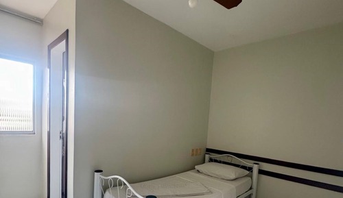 Quarto Individual Econômico com Ventilador