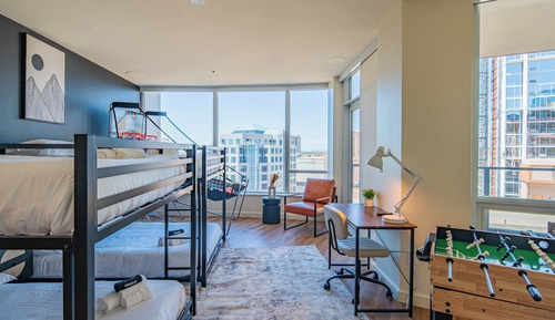 Design Apartment, 1 Bedroom, Pets Allowed