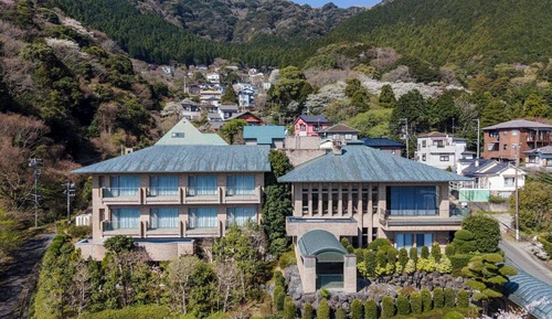 Comfort Room, Multiple Beds, Terrace, Mountain View