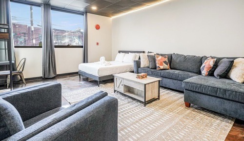 Studio, 1 Queen Bed with Sofa bed, Non Smoking, Kitchenette