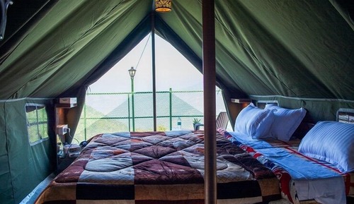 Basic Tent, Valley View