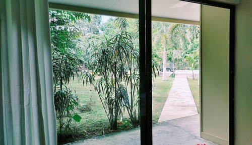 Basic Double Room, Pool View
