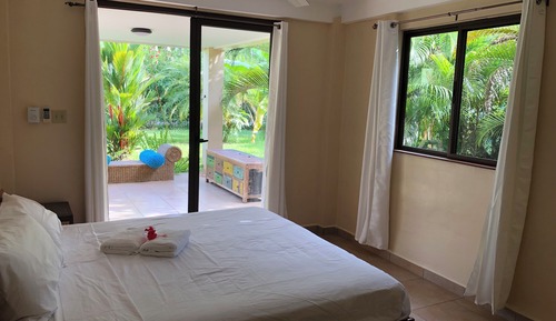 Basic Double Room, Garden View