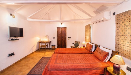 Deluxe Cottage