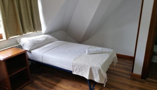 Classic Twin Room, 3 Twin Beds