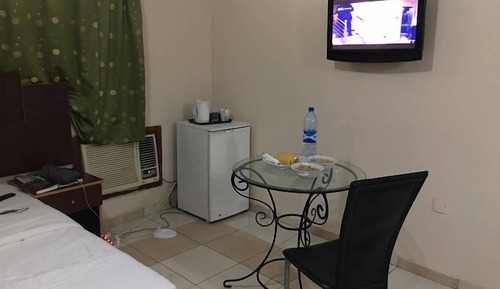Comfort Room, Balcony, City View