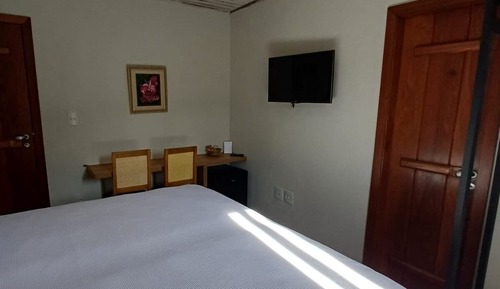 Luxury Twin Room, Private Bathroom, Garden View