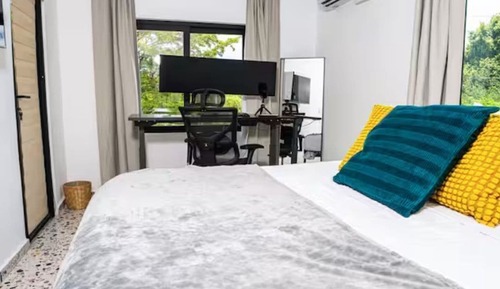 Executive Suite, 1 Bedroom, Kitchen, City View