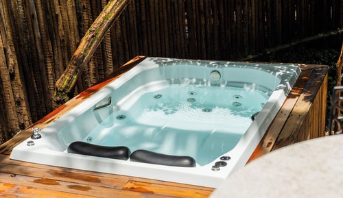 Luxury Double Room, Balcony, Garden View