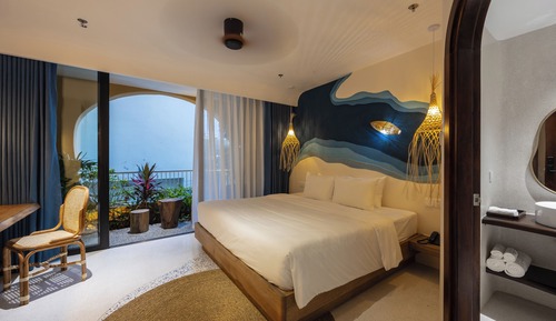 DELUXE OCEAN BLUE - Vip Offer 30 min Herbal Foot Bath