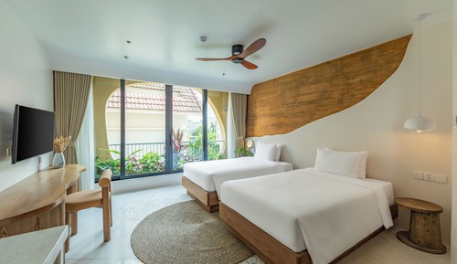 DELUXE SAND BEACH - Vip Offer 30 min Herbal Foot Bath