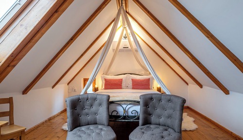 Standard Double Room, City View