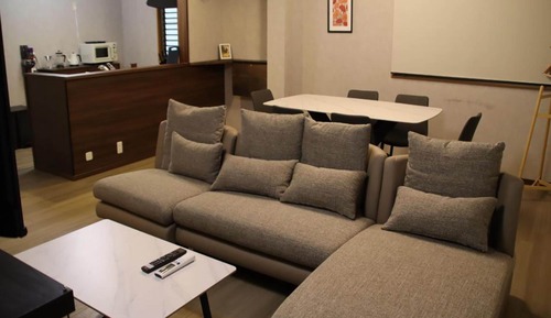 Basic Apartment