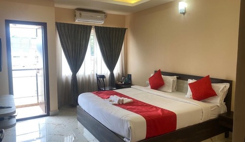Deluxe Double Room, Balcony, City View