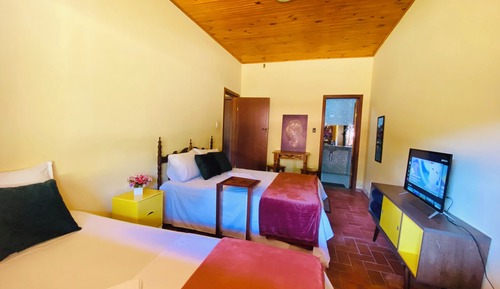 Classic Triple Room, Garden View
