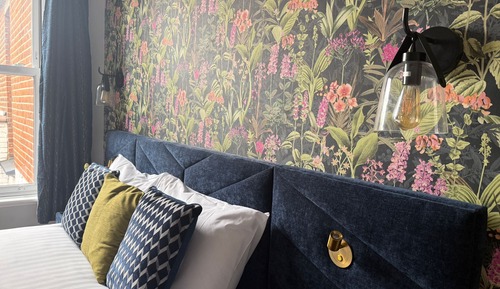 Family Room, 2 Bedrooms