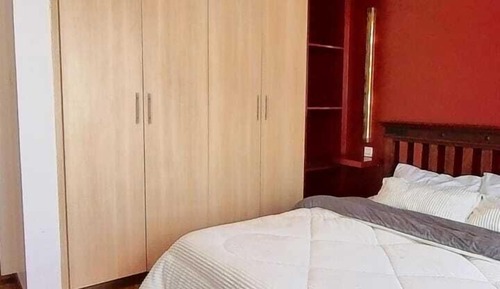Deluxe Apartment, City View