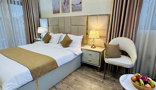 Presidential Room, Garden View