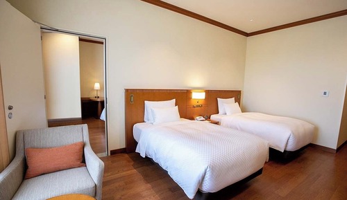 Standard Connecting Room