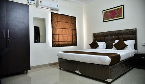 Standard Apartment, Air conditioning