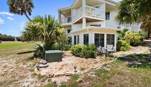 House, Private Bathroom, Golf View (Coral Cove)