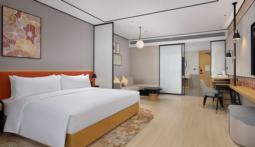 Premium Room, 1 King Bed