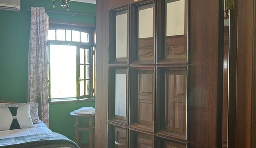 Basic Triple Room (SUITE 11)