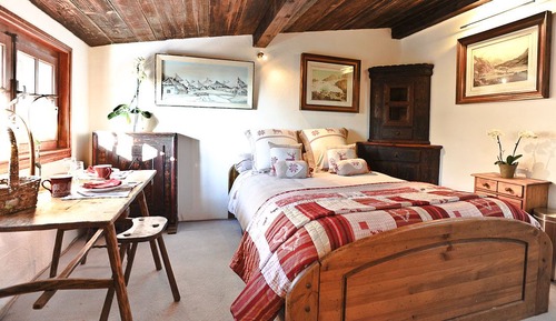 Chambre La Cabuche avec Jacuzzi privatif