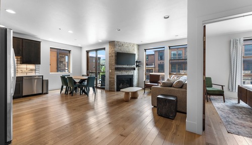 Apartment (2 Bedrooms)