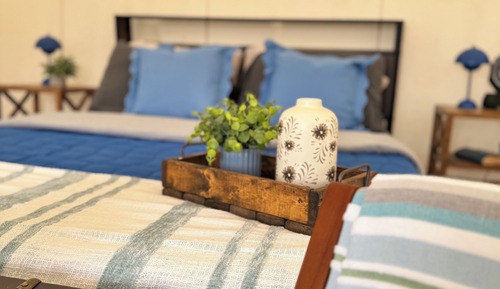 Luxury Tent, Mountain View