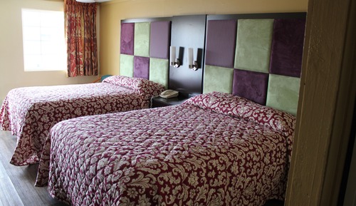Single Room, 2 Queen Beds