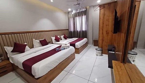 Family Quadruple Room, City View