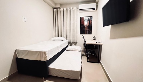 Apartment, 2 Bedrooms, City View