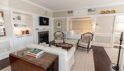 Suite (Orchard & Pine)