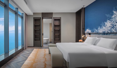 Suite, 1 Bedroom, Sea View (Dining, Meeting)